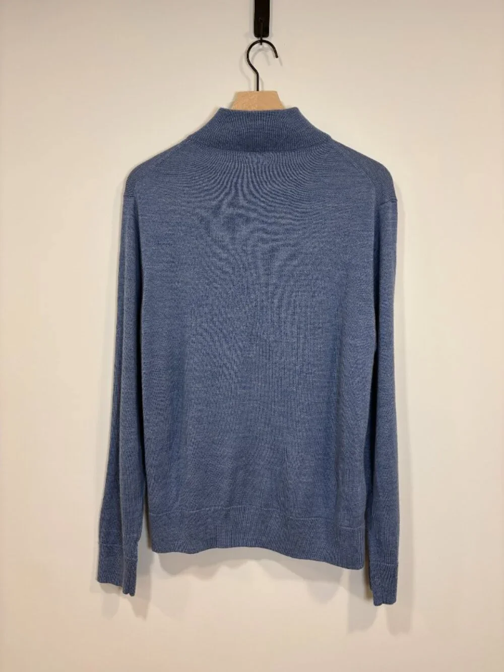 J. Crew excellent crew